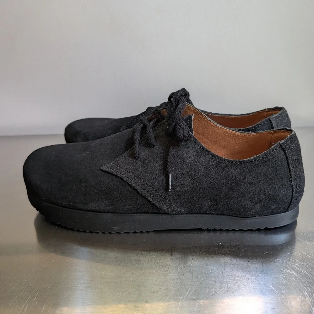 Kalso Earth Shoe suede outer